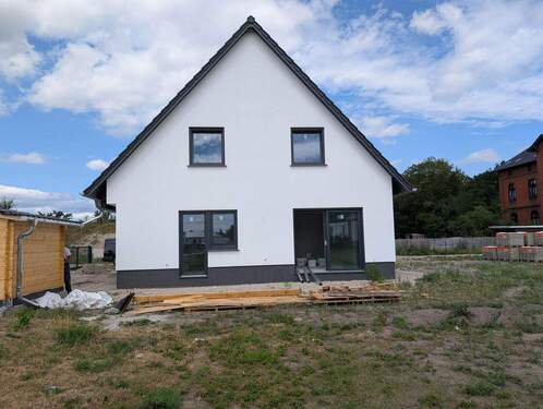 PXL_20250703_101952826.jpg - 4 Zimmer Einfamilienhaus in Rathenow