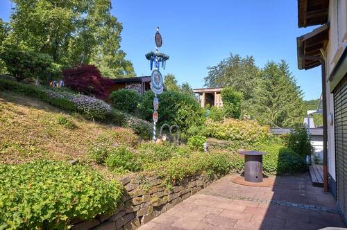 Große Terrasse - Einfamilienhaus mit 249,00 m&sup2; in Gummersbach / Derschlag zum Kaufen