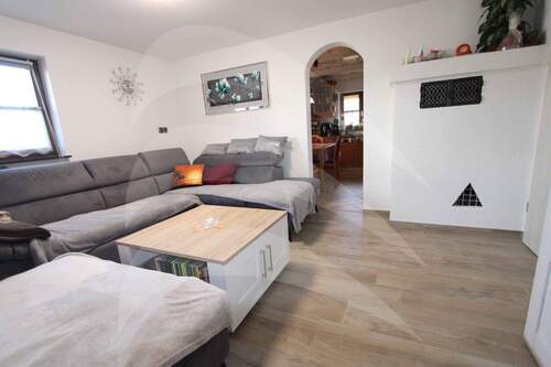 Wohnzimmer EG - 6 Zimmer Einfamilienhaus in Gangkofen
