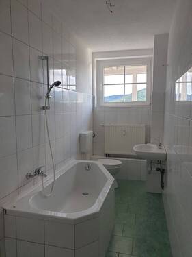 Bad mit Fenster - 
