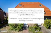 Haus_Kaufen_Fahrland_ Hausfassade - 6 Zimmer Doppelhaushälfte zum Kaufen in Potsdam