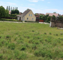 Idyllisches Baugrundstück in WiesenburgMark - Sonnige Ruheoase mit Südausrichtung - Wiesenburg/Mark