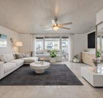 Gepflegte 5-Zimmer-Wohnung mit Sauna, 2 Balkonen & 2 Stellplätzen - Aschaffenburg Schweinheim