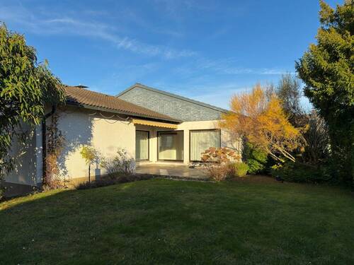 Garten und Terrasse - Einfamilienhaus - großzügig, hell mit vielseitigen Nutzungsmöglichkeiten