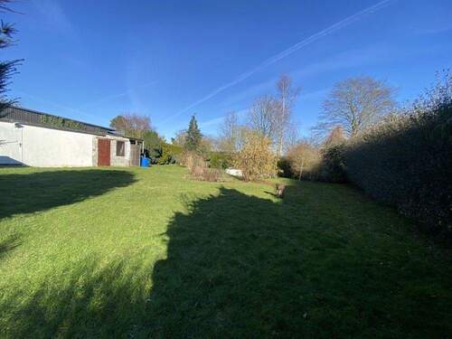 quardratisches Rasengrundstück - Grundstück zum Kaufen in Pronstorf / Wulfsfelde