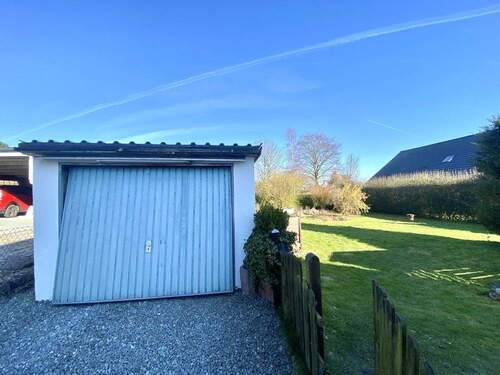 Garage zu entfernen - Grundstück in Pronstorf / Wulfsfelde