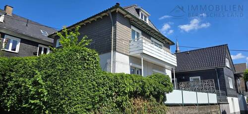 Ansicht - 4 Zimmer Mehrfamilienhaus, Wohnhaus in Hückeswagen
