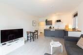 Wohnzimmer u. Küche - 2 Zimmer Etagenwohnung in Timmendorfer Strand / Niendorf