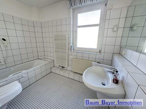 Tageslichtbad im Obergeschoss - 