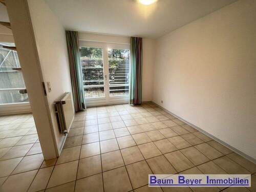 Arbeits-/ Gästezimmer im Gartengeschoss - 