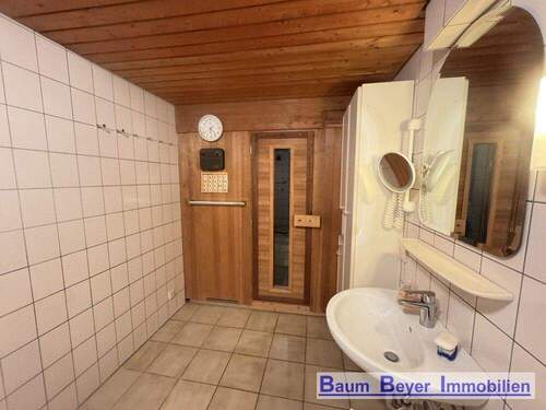 Sauna mit Dusche und WC im Gartengeschoss - 