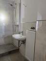 Badezimmer mit Dusche - 