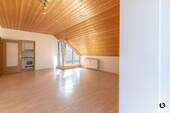 Wohnzimmer - 2 Zimmer Etagenwohnung zum Kaufen in Ingolstadt