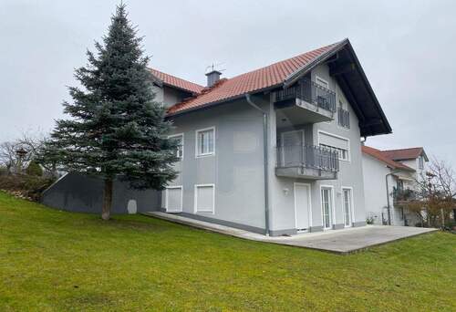 Ansicht 2 - 6 Zimmer Einfamilienhaus in Neuburg