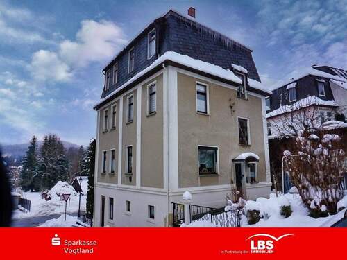 Seiten- und Rückansicht - Charmantes Ensemble im Herzen v. Erlbach