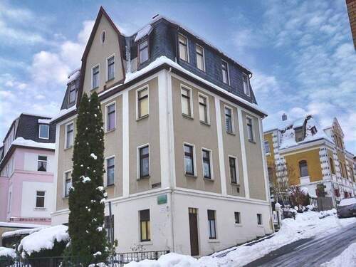 Straßenansicht - 8 Zimmer Mehrfamilienhaus, Wohnhaus zum Kaufen in Markneukirchen