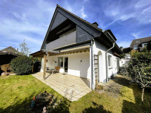 rückwärtige Hausansicht - 5 Zimmer Einfamilienhaus zum Kaufen in Hilden
