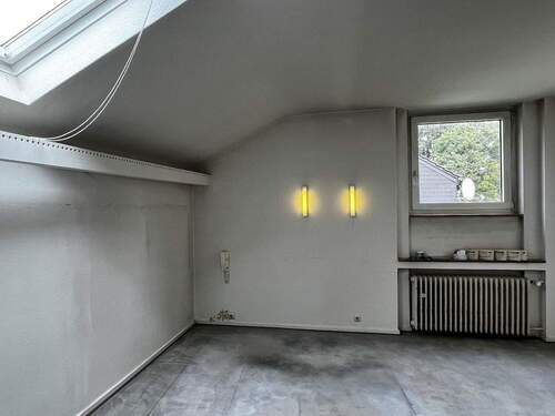 größeres Zimmer - 