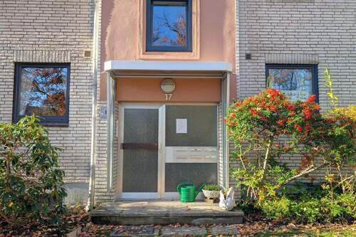 Hauseingang - 3 Zimmer Etagenwohnung in Bad Schwartau