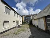 Hofansicht - Mehrfamilienhaus, Wohnhaus mit 272,00 m&sup2; in Wuppertal zum Kaufen