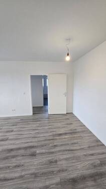 Wohnzimmer 2 - 3 Zimmer Etagenwohnung zur Miete in Gelsenkirchen