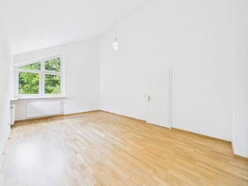 großes Zimmer DG - 