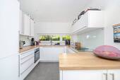 Großzügige Küche - Reihenendhaus mit 119,30 m² in Neuried zum Kaufen