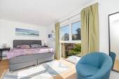 Geräumiges Schlafzimmer - 
