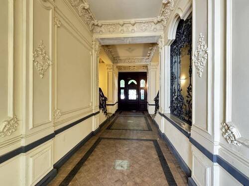 Foyer - 