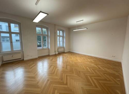 Zimmer 3 - 5 Zimmer Büro in Berlin