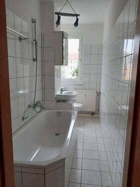 Badezimmer - Etagenwohnung mit 47,80 m² in Plauen zur Miete