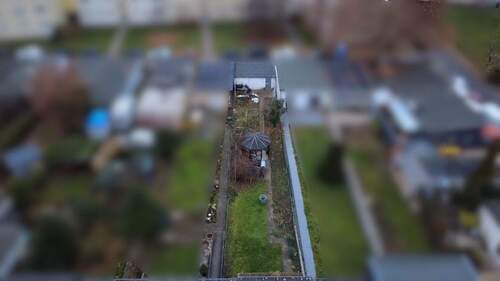 Drohnenansicht - 7 Zimmer Reihenmittelhaus in Frankfurt am Main