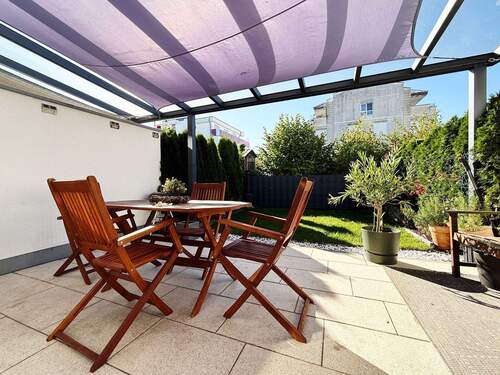 überdachte Terrasse mit Garten - 5 Zimmer Reihenmittelhaus in Villingen-Schwenningen