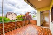 Balkon nach Süd-Osten - 4 Zimmer Etagenwohnung in Stuttgart