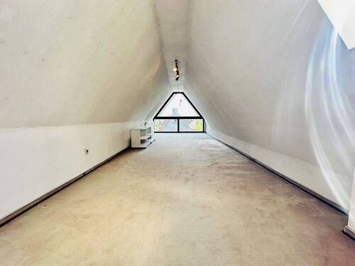 Ausgebauter Spitzboden - 