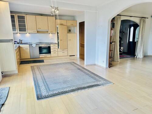 Küche/Esszimmer - 6 Zimmer Doppelhaushälfte zum Kaufen in Saarbrücken