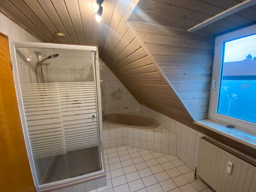 f93785cc-3152-4a38-97bf-c4090fdb3224 - 