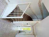 Treppe (EG).JPG - 