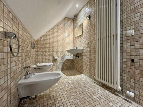 Badezimmer II - 