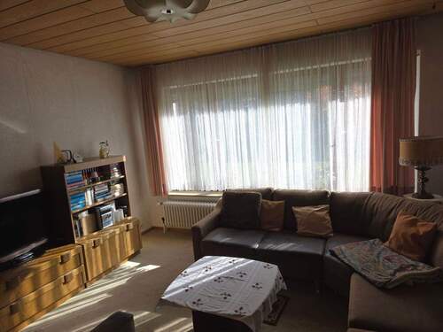 Wohnzimmer - Einfamilienhaus mit 115,70 m² in Deggingen zum Kaufen