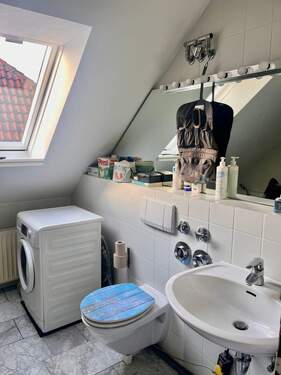 Blick in das Bad - Etagenwohnung mit 73,00 m&sup2; in Münster zum Kaufen