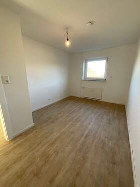 Kinderzimmer 1 - Etagenwohnung mit 94,80 m&sup2; in Wuppertal zur Miete