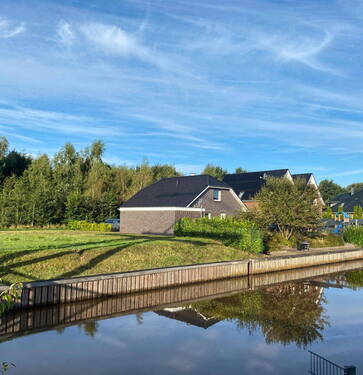 Blick von der Brücke - Einfamilienhaus mit 139,00 m² in Rhede (Ems) zum Kaufen