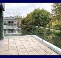 **Familien Willkommen** Wohngenuss im NEUBAU mit Dachterrasse, Tageslichtbad, Einbauküche, Parkett - Hannover Döhren