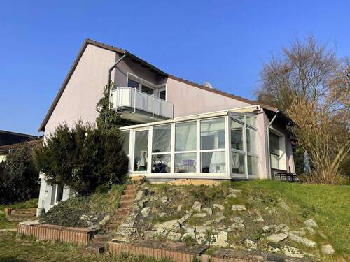 .. mit Wintergarten - 5 Zimmer Einfamilienhaus in Langen