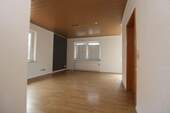 Wohnzimmer EG - 4 Zimmer Einfamilienhaus zum Kaufen in Butjadingen / Ruhwarden