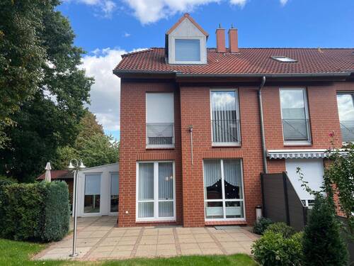 Ansicht - 6 Zimmer Reihenendhaus in Hamburg