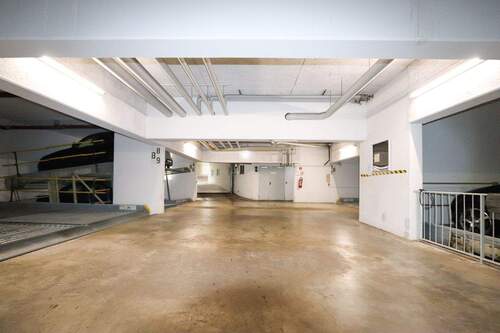 Tiefgarage - 