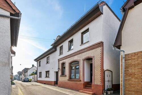 Außenansicht - Etagenwohnung mit 47,90 m&sup2; in Hofheim am Taunus zum Kaufen