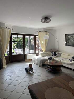 Wohnzimmer EG - Reihenendhaus mit 129,00 m&sup2; in Rösrath zum Kaufen